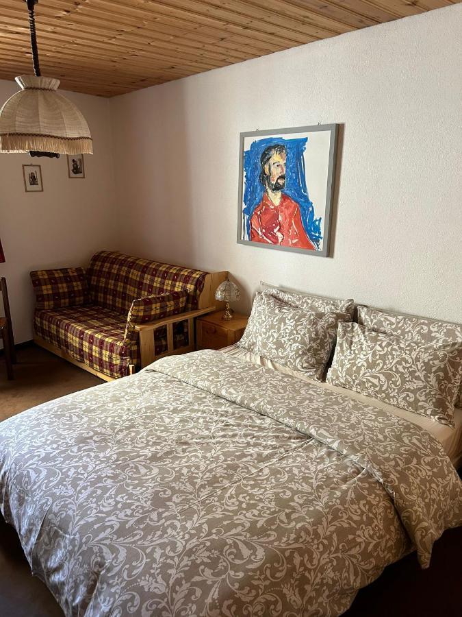 Casa Lalla Affittasi Nel Centro Di Poschiavo Exterior foto